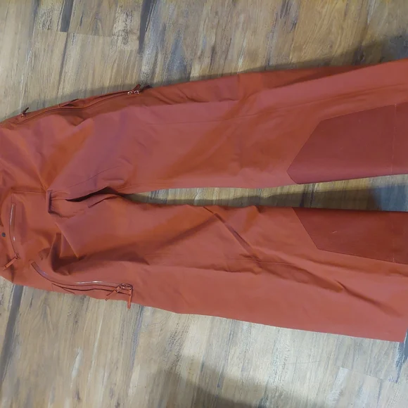 (BRAND NEW) Arc'teryx Sabre Goretex Ski & Board Pants - Picture 7 of 10